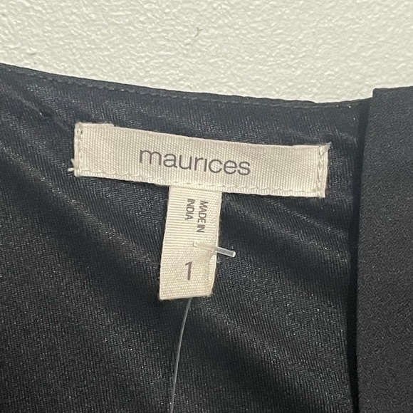 Maurices Solid Black V-Neck Long Sleeve Blouse Top Size 1 NWT - Picture 6 of 8